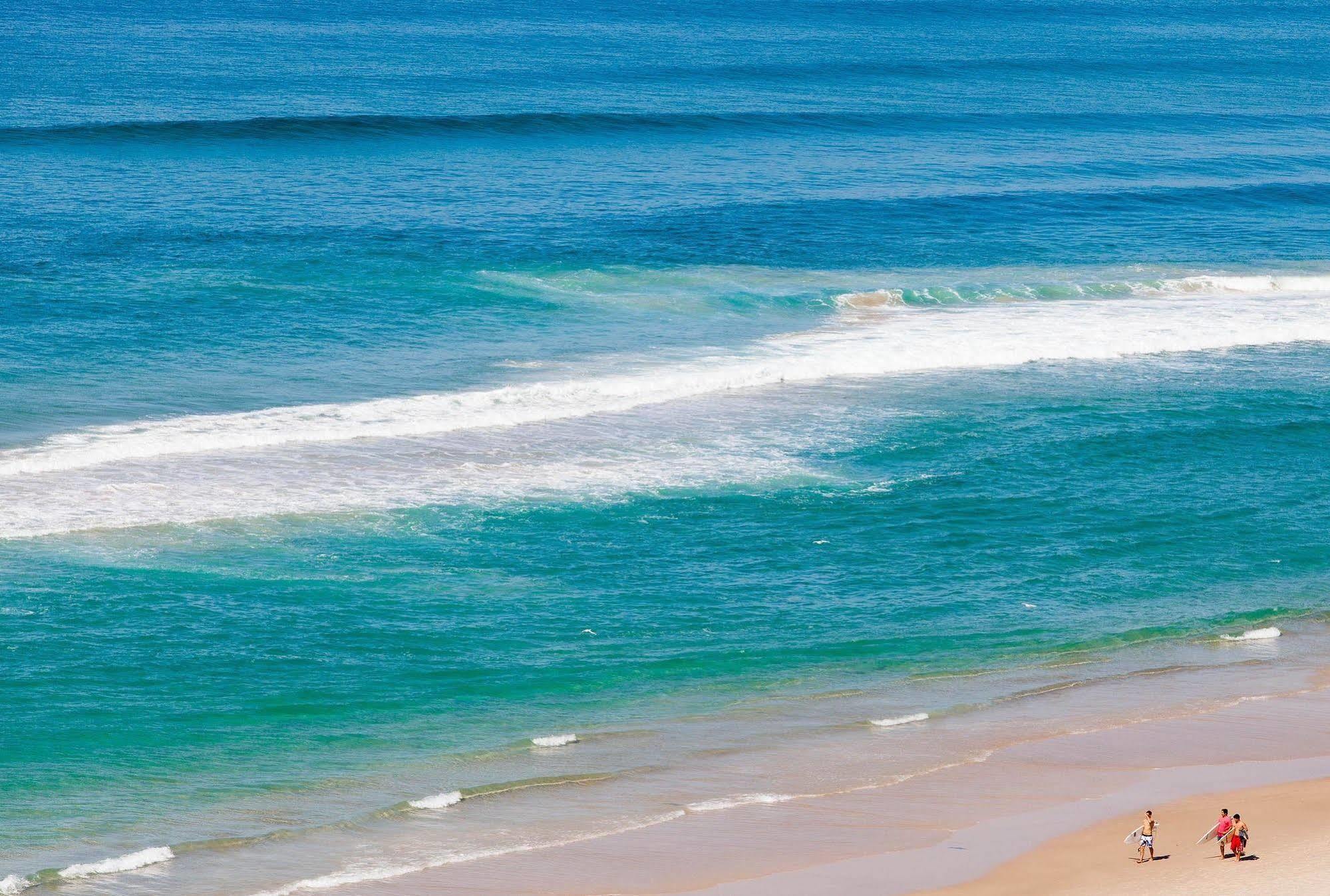 Seacrest Beachfront Apartments Surfers Paradise Gold Coast Exterior foto